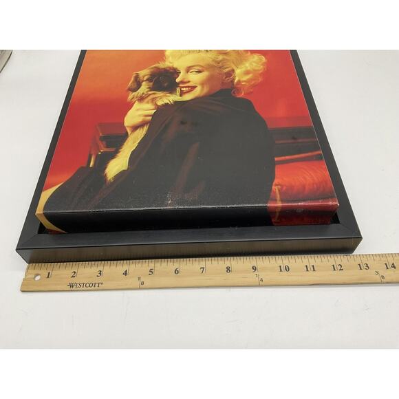 Marilyn Monroe Framed Canvas Print Holding Dog Portrait Wall Art Photo Actress - Picture 4 of 7